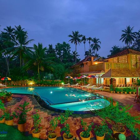 Beach And Lake Ayurvedic Resort, Kovalam Buitenkant foto