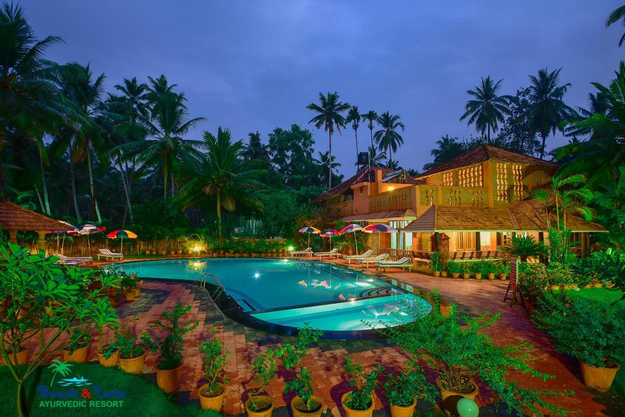 Beach And Lake Ayurvedic Resort, Kovalam Buitenkant foto