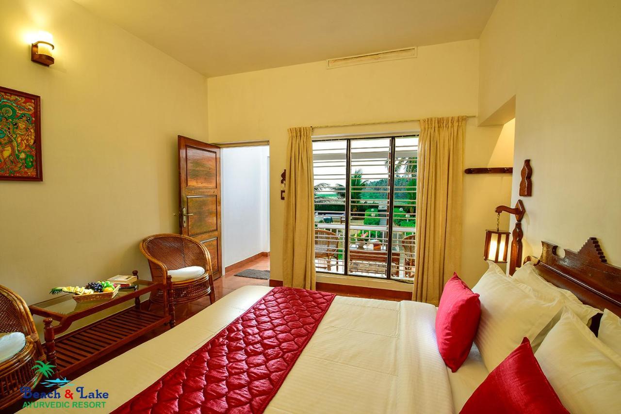 Beach And Lake Ayurvedic Resort, Kovalam Buitenkant foto