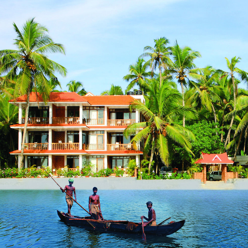 Beach And Lake Ayurvedic Resort, Kovalam Buitenkant foto